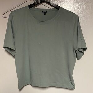 Express Women's Short Sleeve Cropped Tee